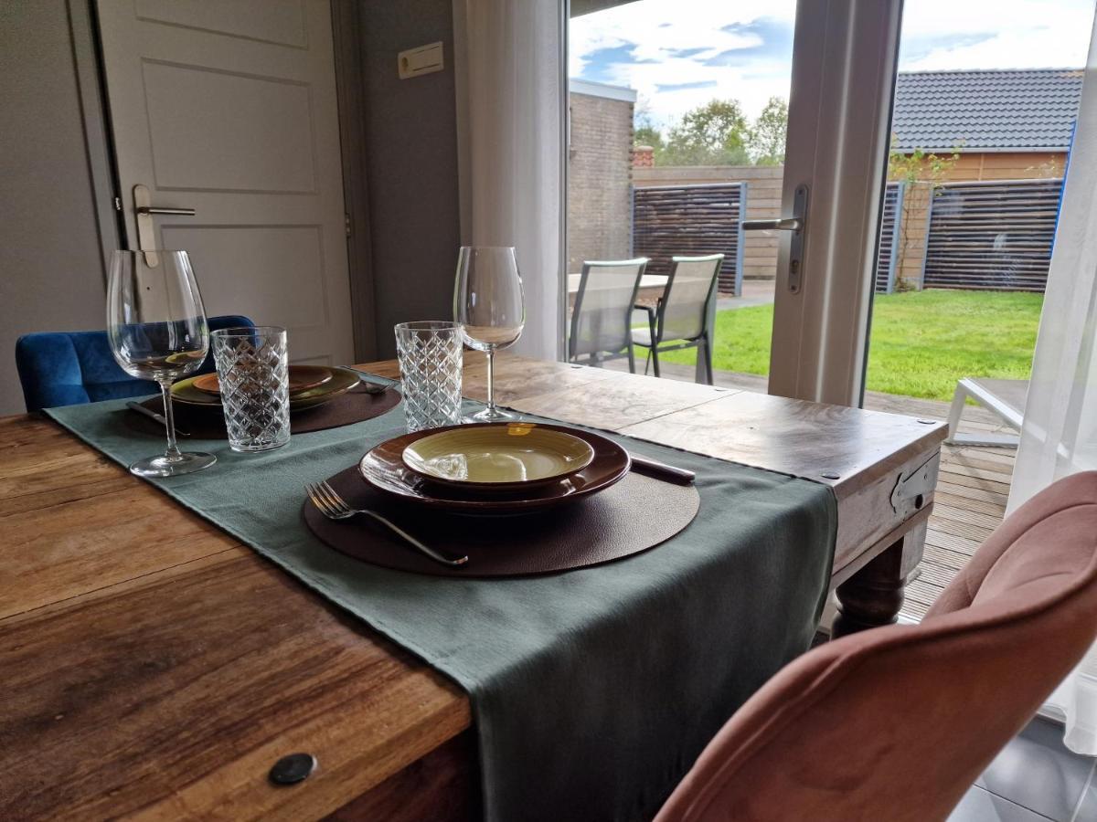 Our House Villa Брескенс Екстериор снимка
